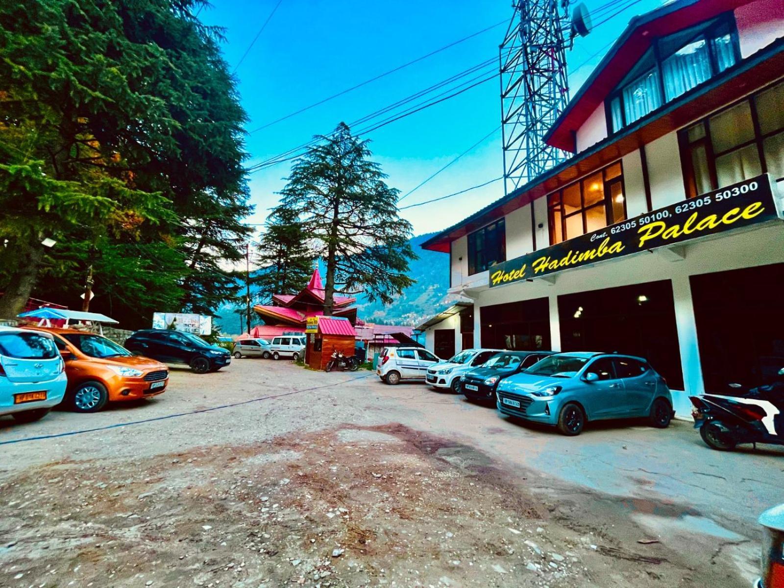 Hadimba Hill View By Hadimba Palace, Manali - Premium Room ! Family Hotel ! Parking ! Near Hadimba Temple Exteriér fotografie