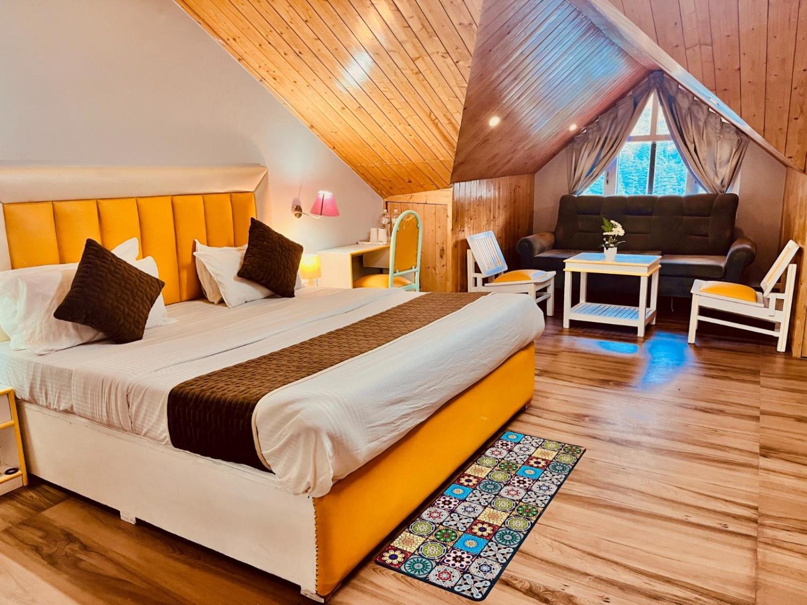 Hadimba Hill View By Hadimba Palace, Manali - Premium Room ! Family Hotel ! Parking ! Near Hadimba Temple Exteriér fotografie