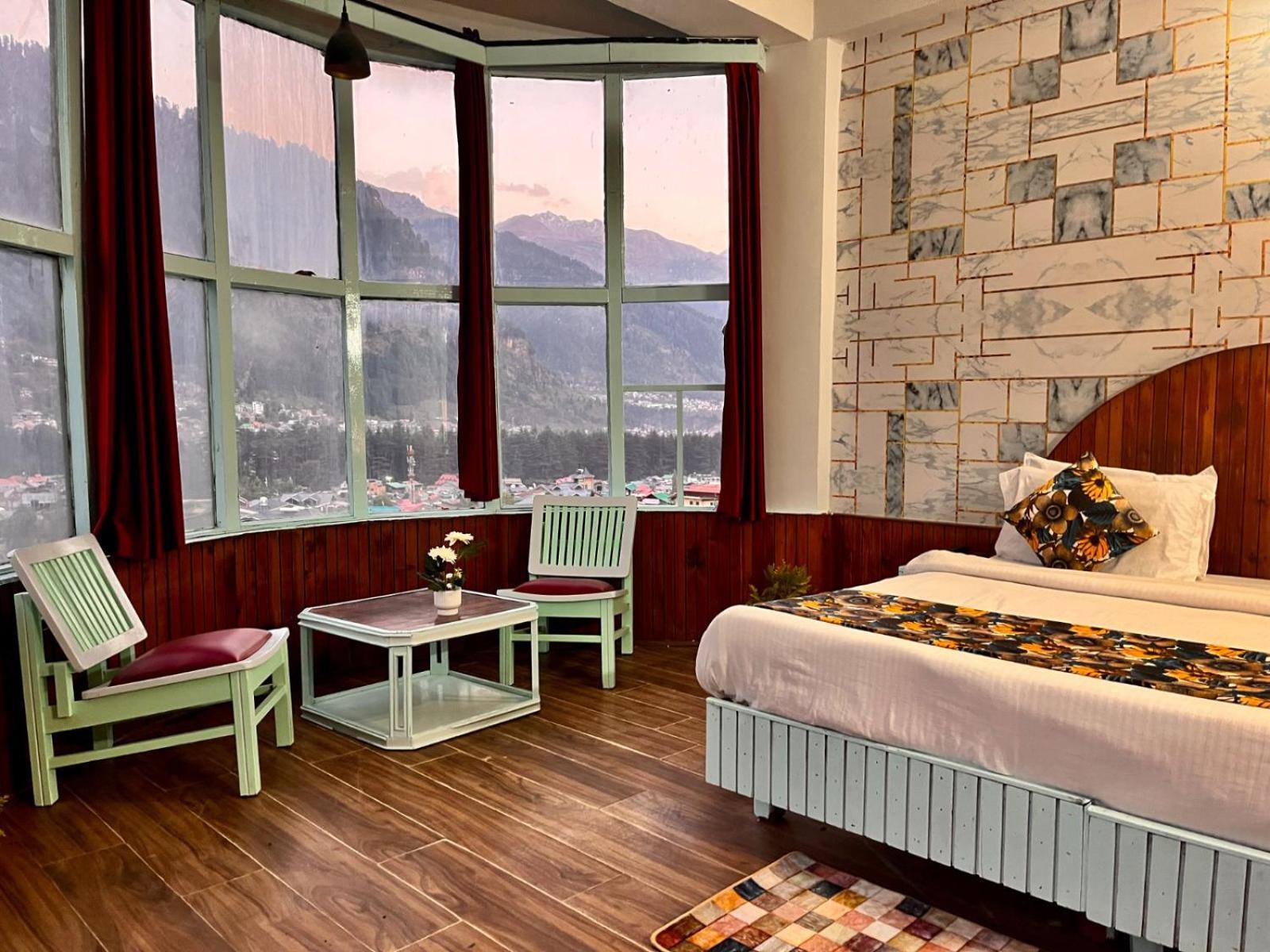 Hadimba Hill View By Hadimba Palace, Manali - Premium Room ! Family Hotel ! Parking ! Near Hadimba Temple Exteriér fotografie